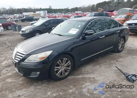 2010 Hyundai Genesis 4.6 z USA, uszkodzony, nr VIN KMHGC4DFXAU090470